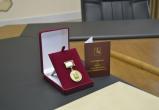 Заслуги Андрея Травникова отметят медалью