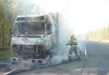 Две фуры горели накануне на въезде в Череповец