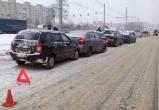 Завал из шести машин произошел утром на проспекте Победы в Череповце