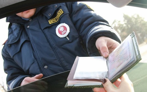 За какие &laquo;пустяки&raquo; можно лишиться прав 