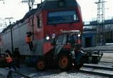 В Перми грузовой поезд раздавил трактор (ВИДЕО)