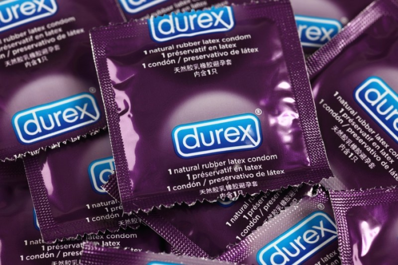 ФАС признала рекламу презервативов Durex недостоверной