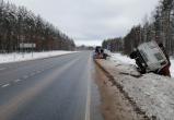 Петербуржец серьезно пострадал в аварии на вологодской трассе