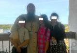 13 - летнюю падчерицу задержанного священника "затравили" в социальных сетях 