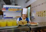 В школах России буфеты вытеснили горячее питание. Минпросвещения собирается изменить эту систему