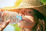 Диетологи назвали напитки, которые помогают утолить жажду 
