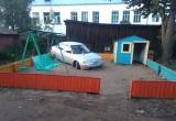 Детскую площадку с настоящей машиной подарил малышам в Великом Устюге Александр Назаров