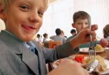 В Роспотребнадзоре рассказали, как правильно накормить школьника