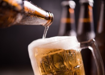 Уточнены правила розничной продажи алкоголя
