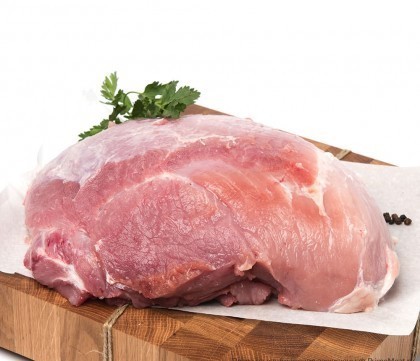 До конца месяца окорок свиной бескостный стоит всего 199 рублей за 1 кг!