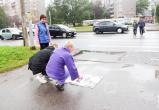 У пешеходных переходов  в Череповце появились предупреждающие надписи