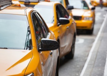 За ДТП с причинением вреда здоровью людей может быть аннулировано разрешение на деятельность такси