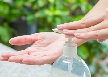 Почему не следует использовать антибактериальное мыло в период пандемии