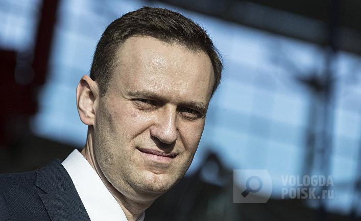 Алексей Навальный по всем каналам объявил, что возвращается в Москву 17 января Алексей Навальный по всем каналам объявил, что возвращается в Москву 17 января