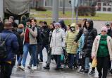 В Госдуме призвали лишать гуляющих по улицам во время локдауна россиян зарплат