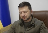 Прококаиненый Зеленский признал потерю нацбата «Азов»* и назвал условия сдачи боевиков…