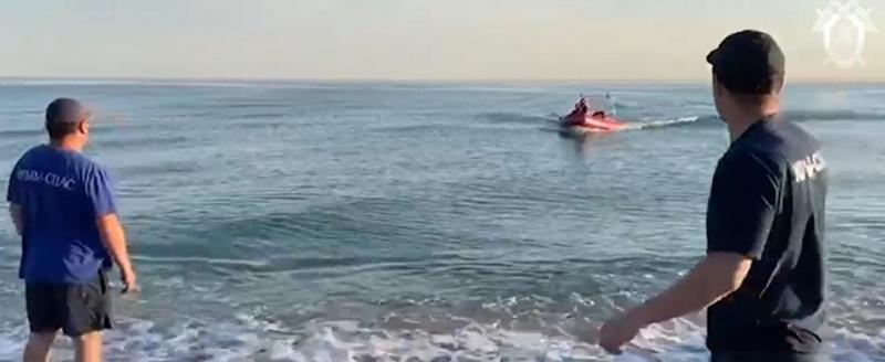 В Крыму нашли мертвыми детей, унесенных на надувном матрасе в море