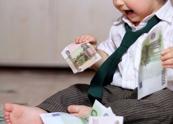 Правительством изменены условия назначения некоторых выплат на детей