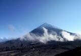 Из двенадцати выжили четверо: что сейчас известно о группе туристов на Ключевском вулкане