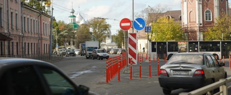 В Вологде оценивают новую схему движения при съезде с Октябрьского моста