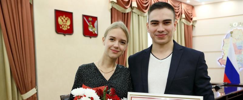 На Вологодчине первая семейная пара получила сертификат по новой программе льготной ипотеки