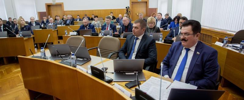 Фото: пресс-служба Законодательного Собрания Вологодской области.