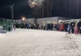 Каток на «Локомотиве» не справляется с потоком вологжан-любителей ледовых покатушек