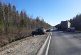 Опубликовано шокирующее видео смертельного ДТП на трассе в Вологодской области
