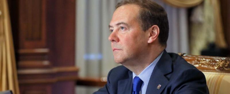 Медведев назвал украинских диверсантов 