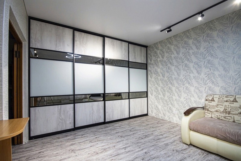 Эта мебель будет радовать: компания «ПрагматиК мебель» - о комфортных шкафах с внутренним  наполнением и фрезерированными фасадами