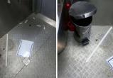 В одном из парков Вологодчины малолетние вредители разгромили антивандальный туалет 