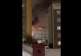 В Вологодской области полыхает строящаяся школа: зарево пожара видно издалека