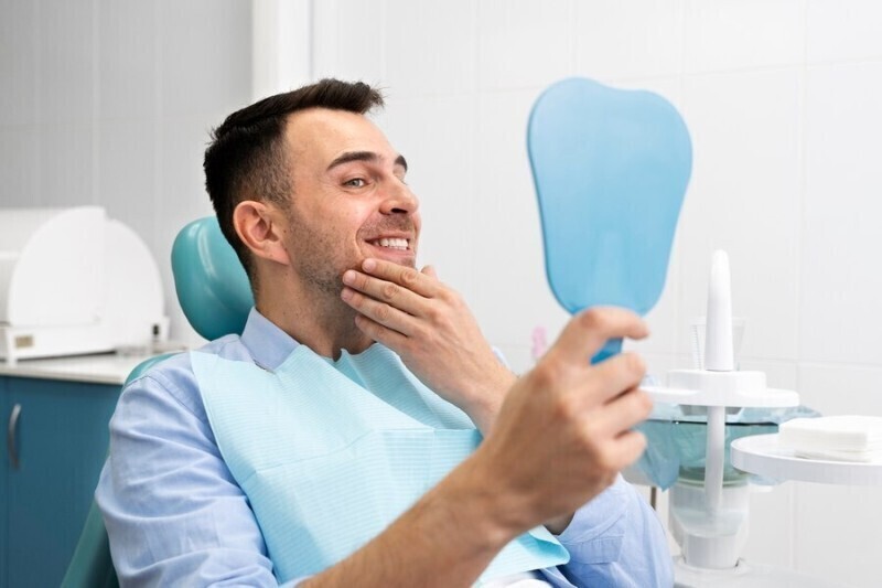 Имплантация: 9 вопросов, которые стоматологи слышат чаше всего