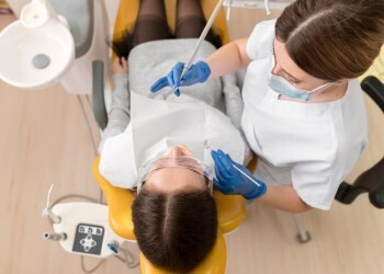 Что нужно знать перед тем, как сесть в стоматологическое кресло