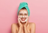 Умываться мылом: простое и доступное средство гигиены или потенциальная угроза для кожи? 