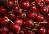 Черешня: вкусная летняя ягода или потенциальный вред для здоровья?