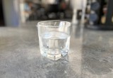Важность правильного питья воды: как избежать проблем со здоровьем, следуя советам врача