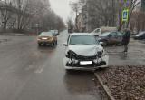 Юный нарушитель ПДД расправился с пожилой автоледи на ул. Маяковского в Вологде