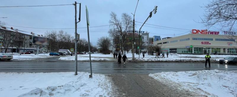 В Вологодской области пожилой автолюбитель сбил 11-летнюю девочку и уехал с места ДТП