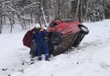 В Вологодской области на зимней трассе столкнулись Фольксваген и Шевроле