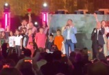 скриншот видео концерта Хора Турецкого в ООН
