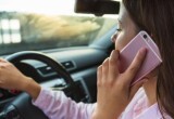 Штраф 1500 рублей. Видеокамеры начали следить за использованием телефонов за рулем