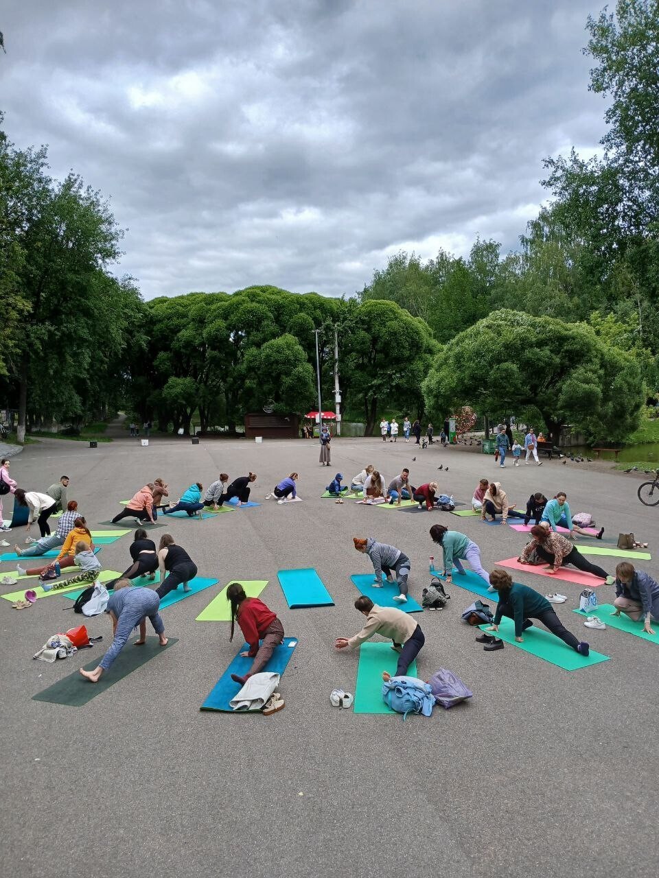 В Вологде прошел традиционный фестиваль йоги В Вологде прошел традиционный фестиваль йоги