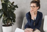 - Ты должна на семью тратить деньги, а не на украшения, - отчитывала меня золовка