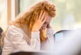 – Жаль, что с моим сыном вернулось одно недоразумение, – сказала свекровь гостям, глядя на меня