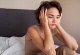 - Я в опеку сообщу, что у тебя дома свинарник! Как ты можешь ребенка в таких условиях держать?