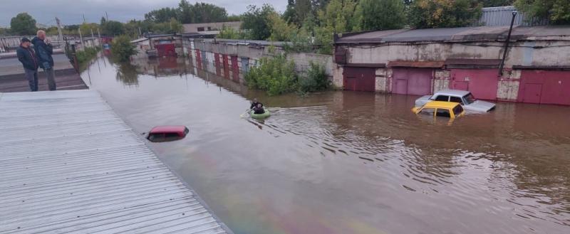 А что с экологией: в Череповце вторую неделю устраняют последствия потопа
