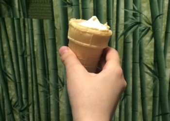 Врач объяснила, почему мороженое полезно при больном горле