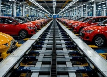 3,5 трлн рублей за три года: российских автопроизводителей завалят бюджетными деньгами