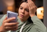 Бабушка пытается помирить меня с мамой, а там и говорить не о чем